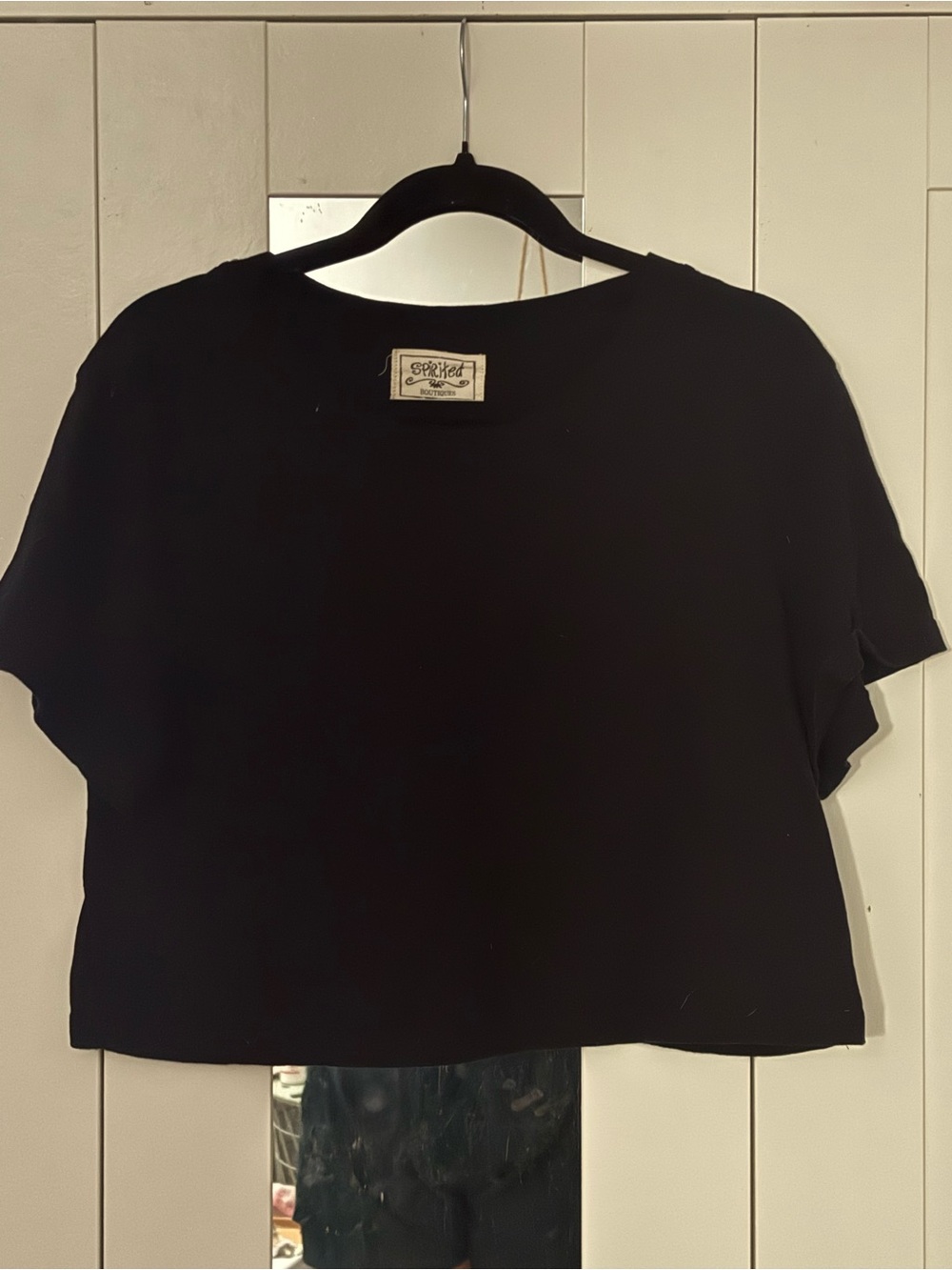 Black Boxy Crop Tee - Short Sleeve